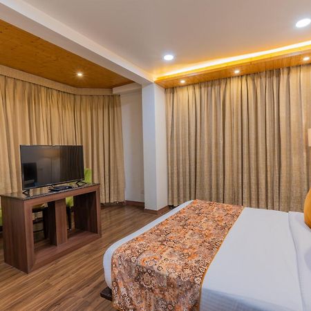 Woodrock Luxury Boutique Hotel Манали Экстерьер фото