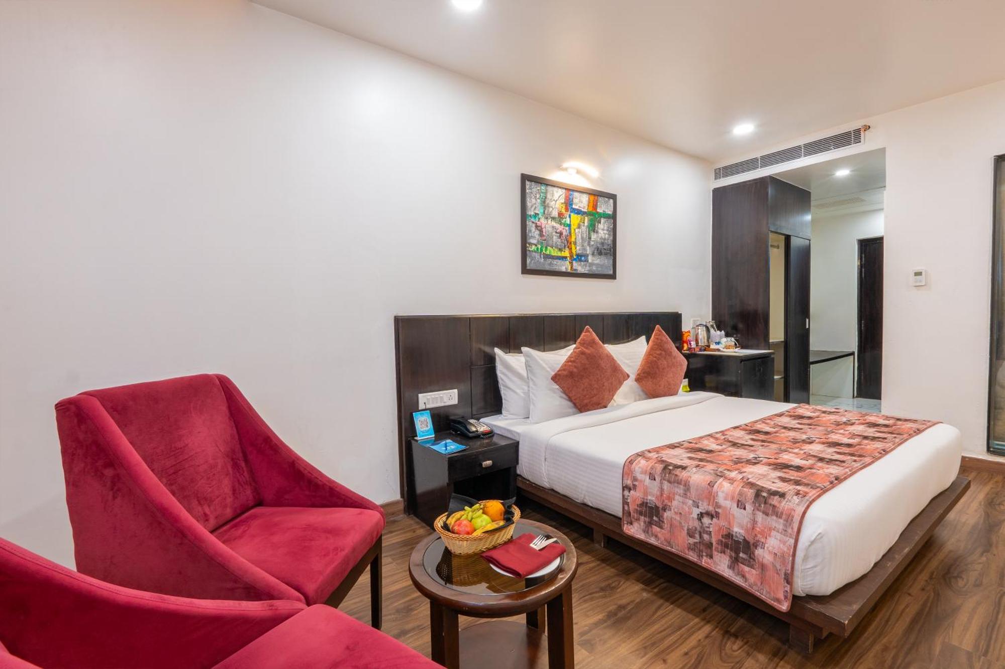 Woodrock Luxury Boutique Hotel Манали Экстерьер фото