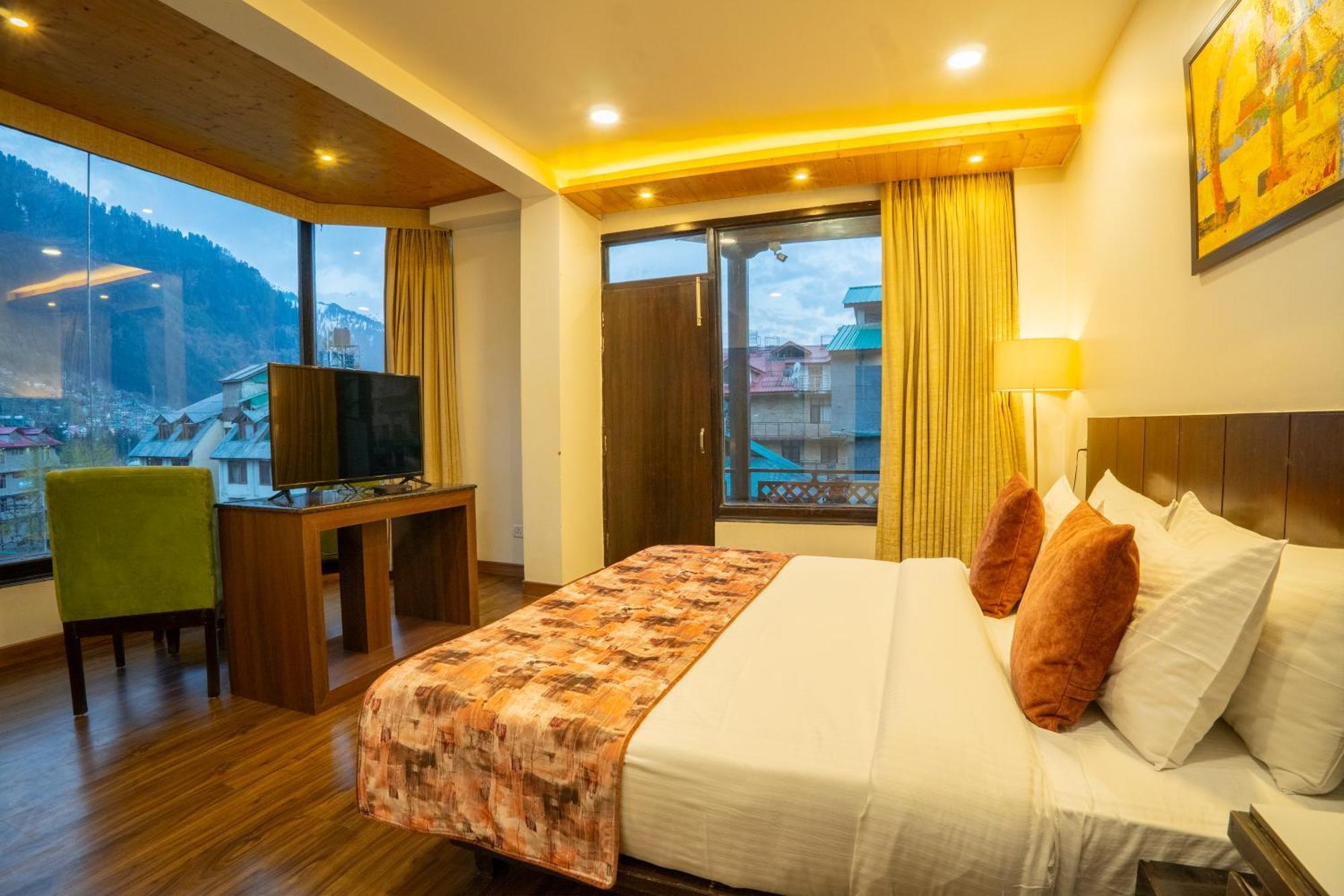 Woodrock Luxury Boutique Hotel Манали Экстерьер фото